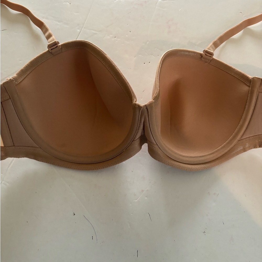 WACOAL 36D Seamless Tan Strapless Bra - Picture 8 of 9
